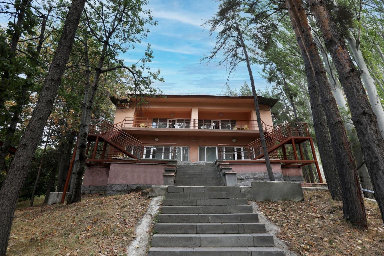 Park Resort Aghveran Exterior photo